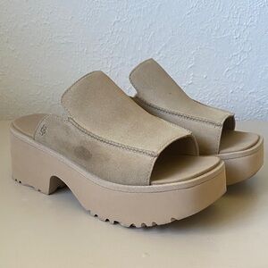 UGG New Heights Platform